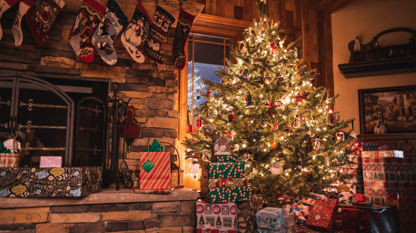 Tech the Halls: How to Upgrade Your Christmas